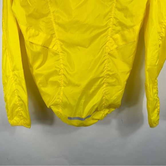 Endura Pakajak Hi Viz Bright Yellow Windbreaker Jacket - Picture 12 of 12